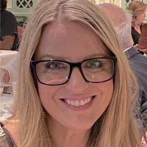 Meet your Posher, Harmony